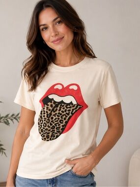 Free People Cream Graphic Tee Lips and velvety Leopard texture tounge